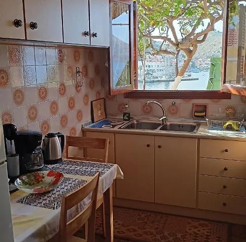 Pitini Sevasti House * Simi
